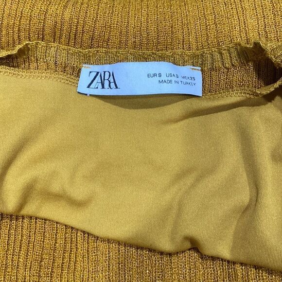 Glittery Gold Zara V neck dress - Picture 5 of 6